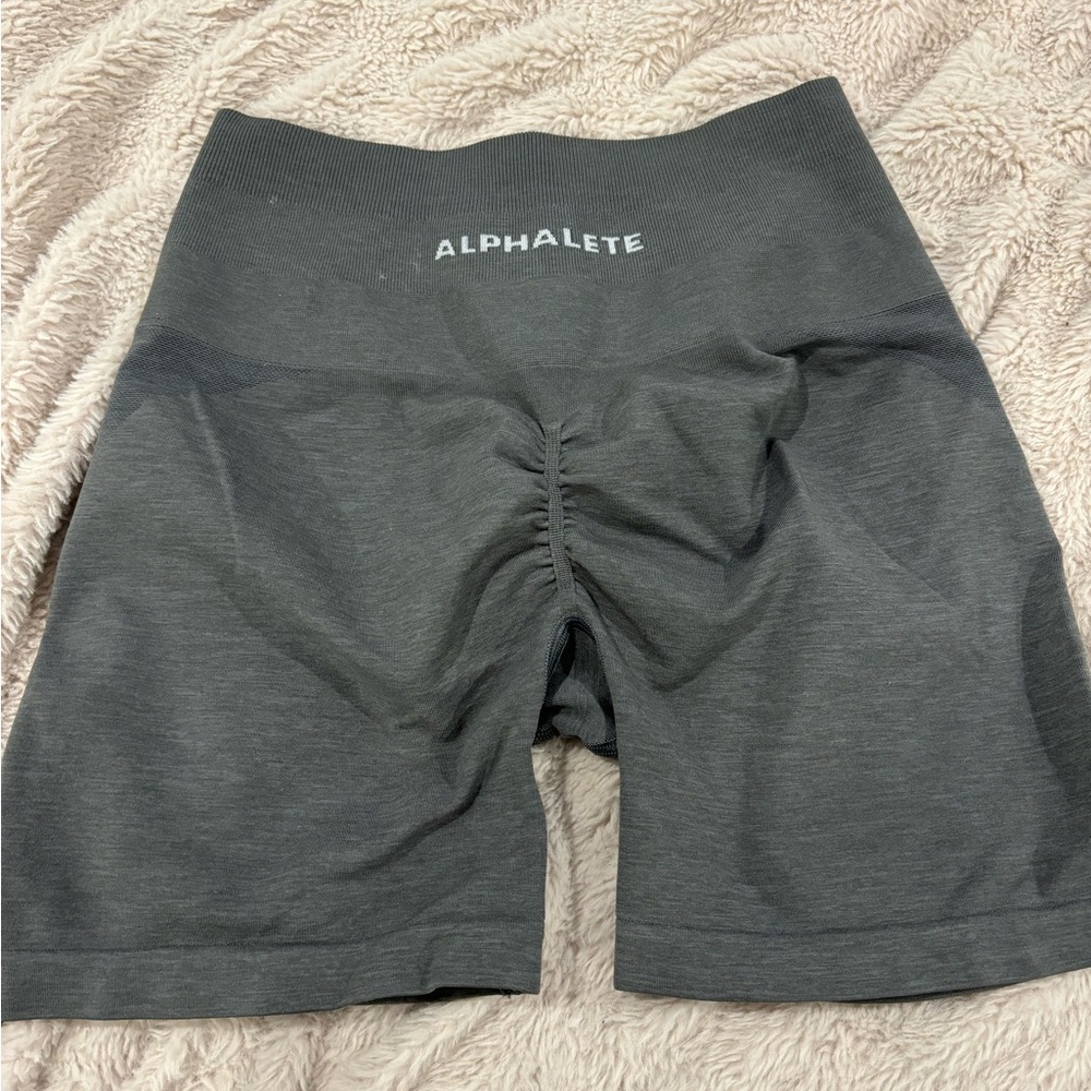 Alphalete Amplify Titanium Shorts